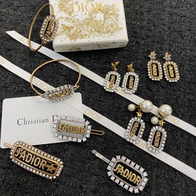 Christian Dior Earrings